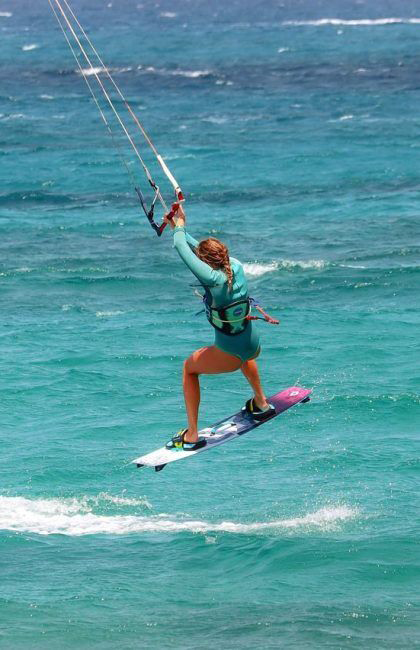 Kitesurfing